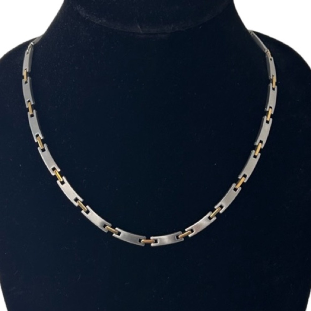 Vintage Men’s Stainless Steel 20” Necklace Silver & Gold Tone Magnetic Chain